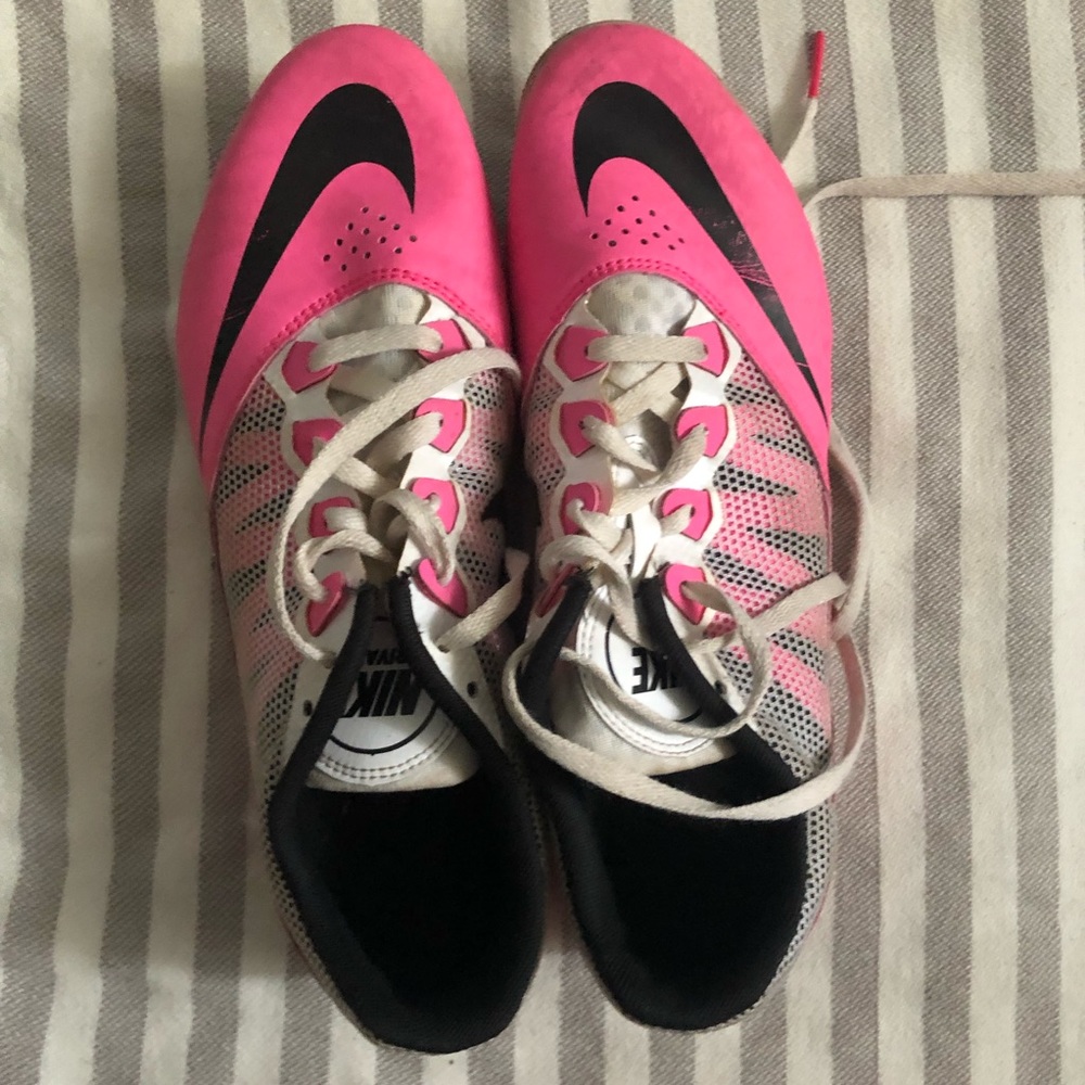 Sprinting Spikes